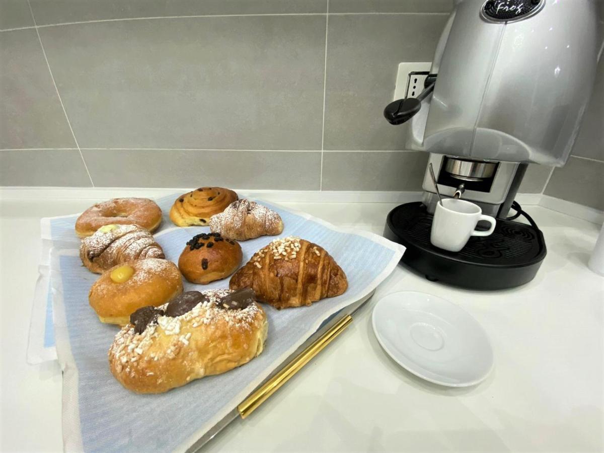 I Decumani Acomodação com café da manhã Nápoles Exterior foto